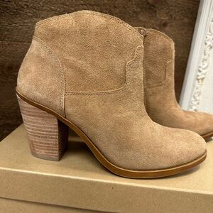 Lucky Brand LK-Eller Suede Ankle Booties – Size 8.5M (38.5 EU)